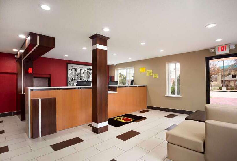 فندق على الطريق Super 8 By Wyndham Joplin