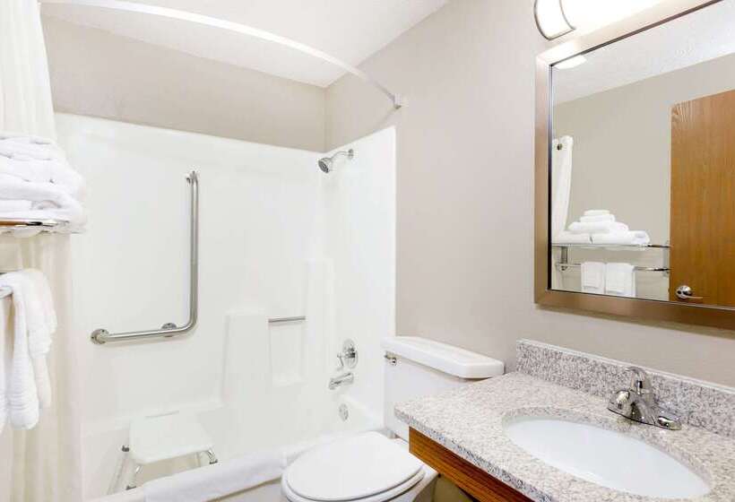 Мотель Super 8 By Wyndham Kearney