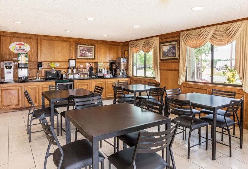 Мотель Super 8 By Wyndham League City Kemah Area