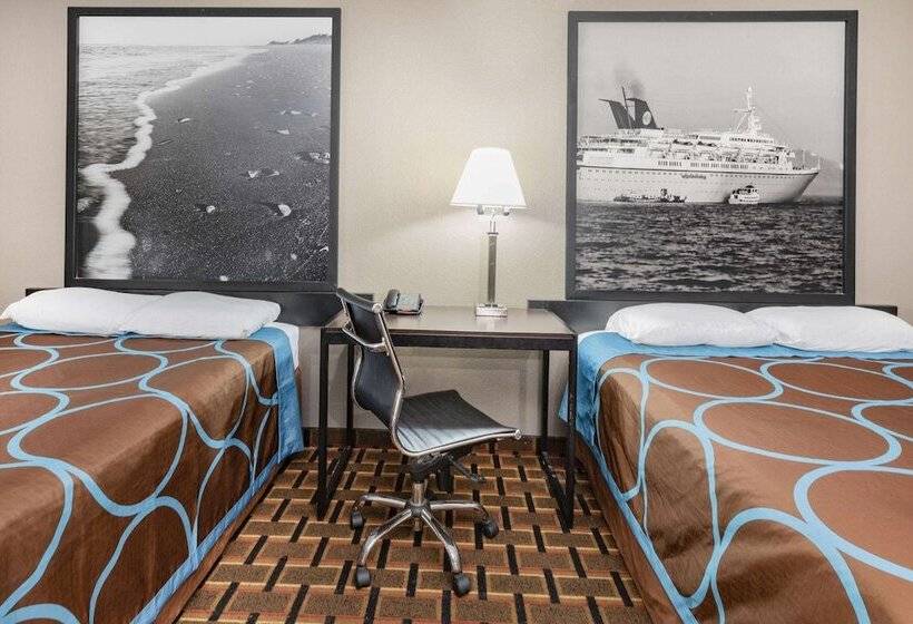 Мотель Super 8 By Wyndham League City Kemah Area