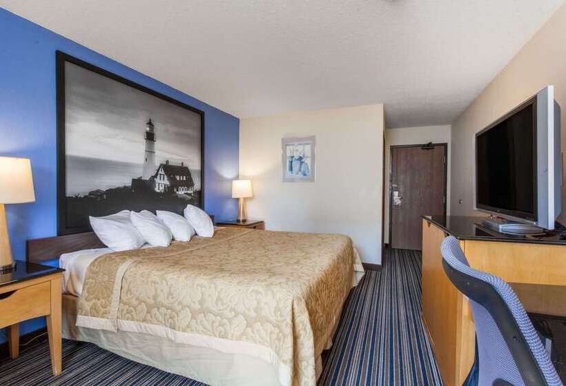 فندق على الطريق Super 8 By Wyndham Lewiston Auburn Area