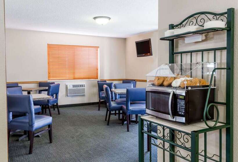 فندق على الطريق Super 8 By Wyndham Lewistown