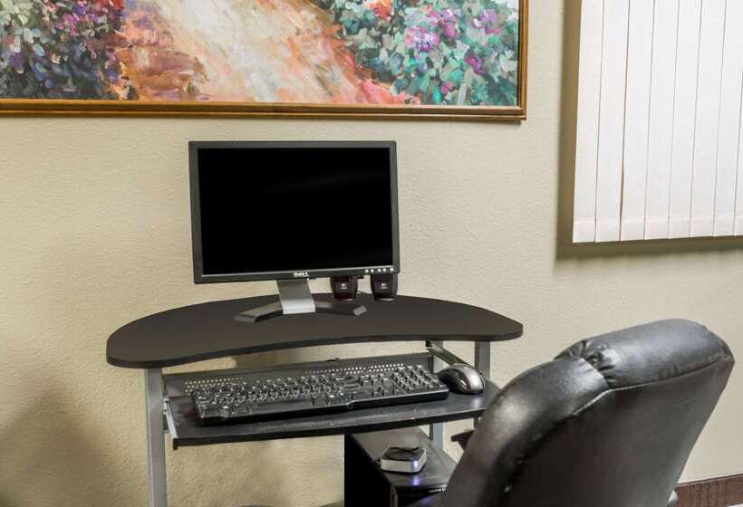 فندق على الطريق Super 8 By Wyndham Lexington