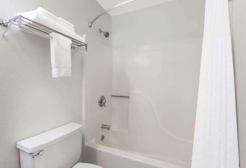 Мотель Super 8 By Wyndham Livingston Yellowstone