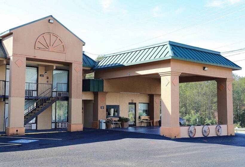 فندق على الطريق Super 8 By Wyndham Marion Nc