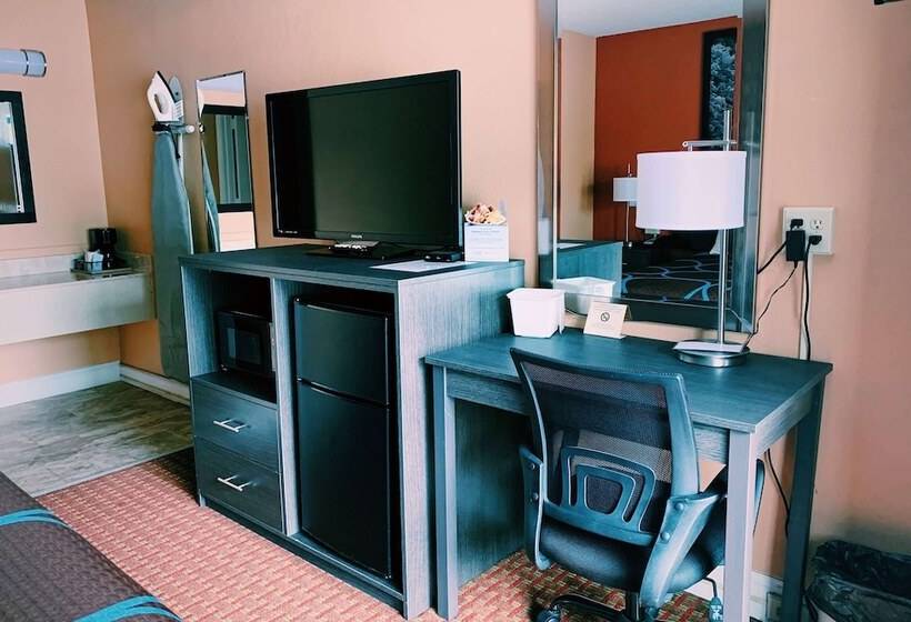 فندق على الطريق Super 8 By Wyndham Marion Nc