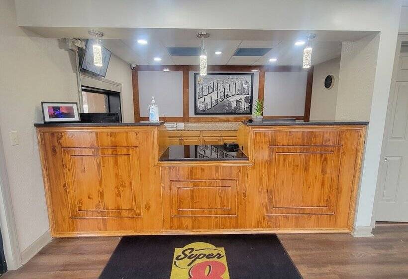 فندق على الطريق Super 8 By Wyndham Marion Nc