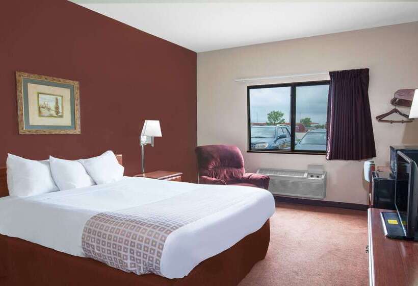 فندق على الطريق Super 8 By Wyndham Mason City