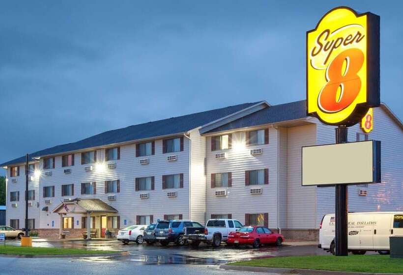 فندق على الطريق Super 8 By Wyndham Mason City