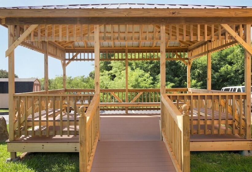 モーテル Super 8 By Wyndham Mayfield