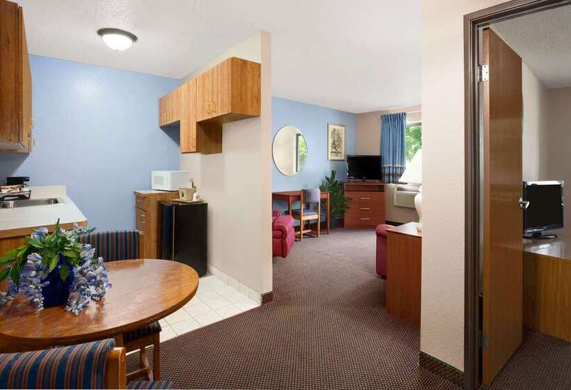 モーテル Quality Inn