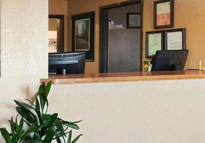 モーテル Quality Inn