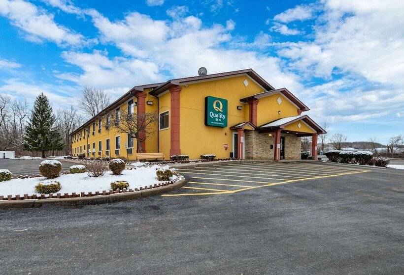 モーテル Quality Inn