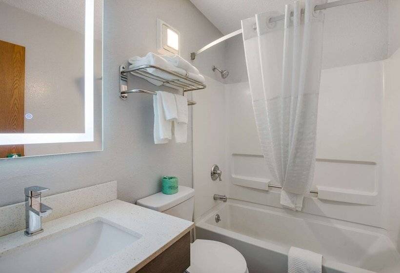 モーテル Quality Inn