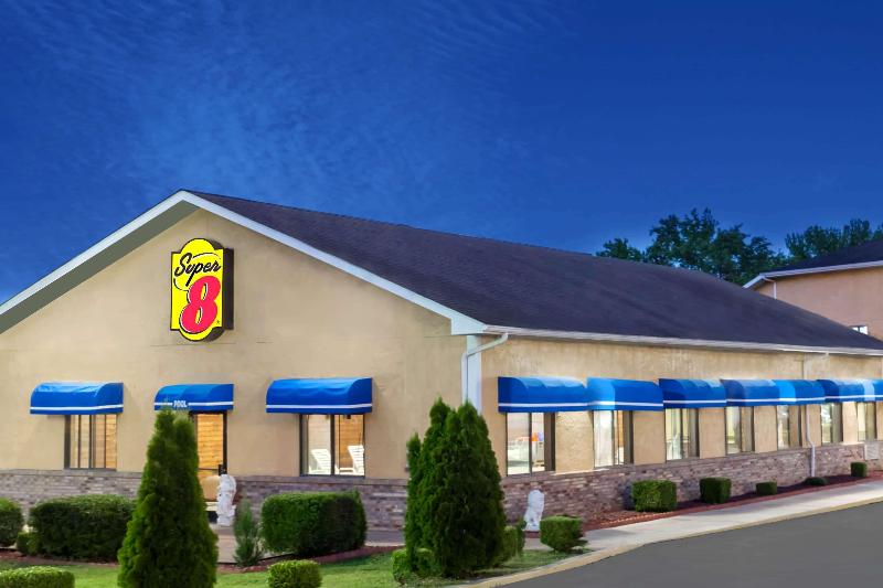 Мотель Super 8 By Wyndham Paris