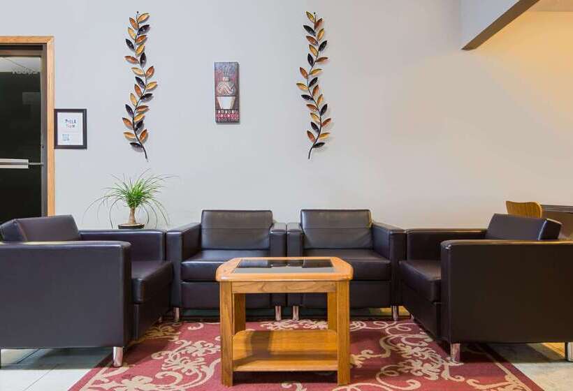 モーテル Super 8 By Wyndham Pella