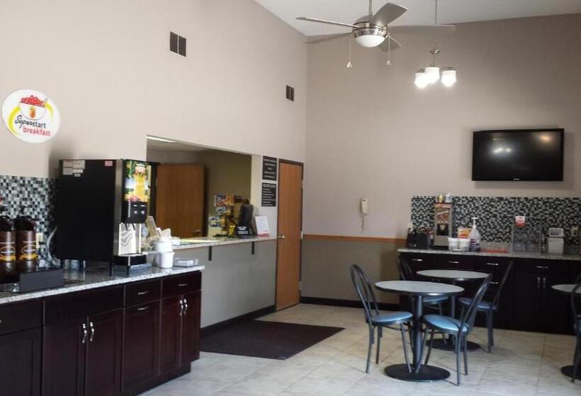 מוטל Super 8 By Wyndham Pella