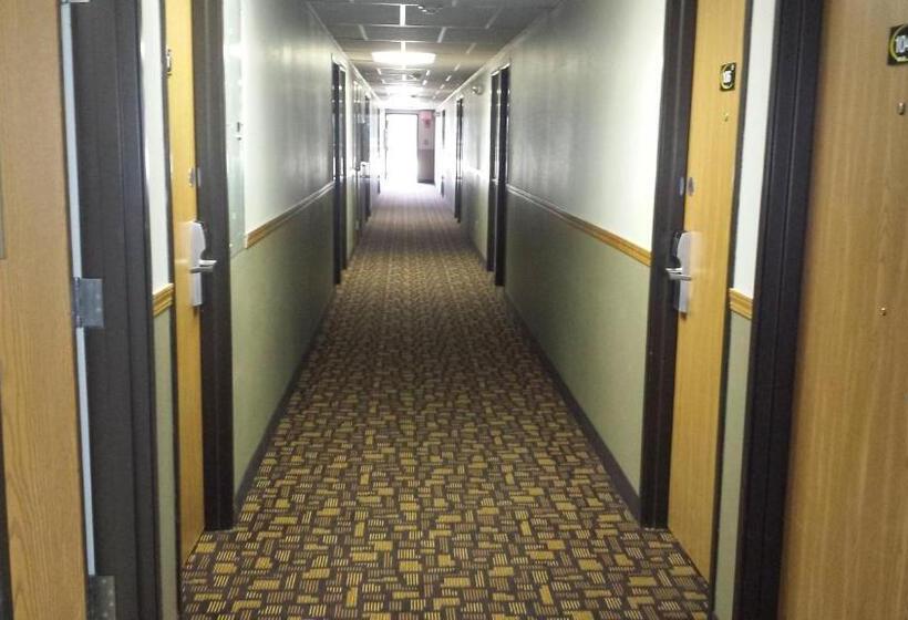 モーテル Super 8 By Wyndham Pella