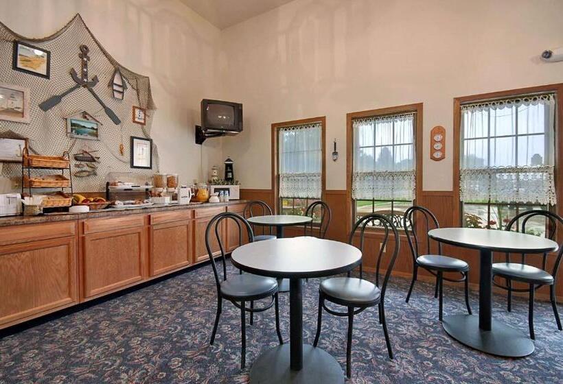 מוטל Super 8 By Wyndham Pella