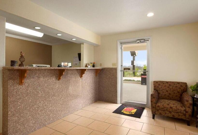 فندق على الطريق Super 8 By Wyndham Pleasanton