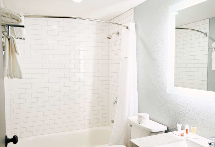 모텔 Super 8 By Wyndham Pueblo