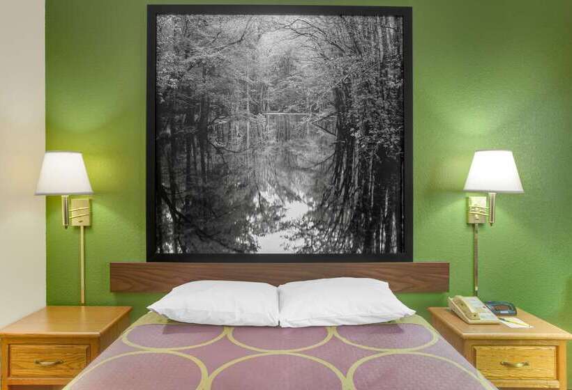 모텔 Super 8 By Wyndham Radford Va