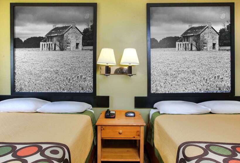 모텔 Super 8 By Wyndham Sherman