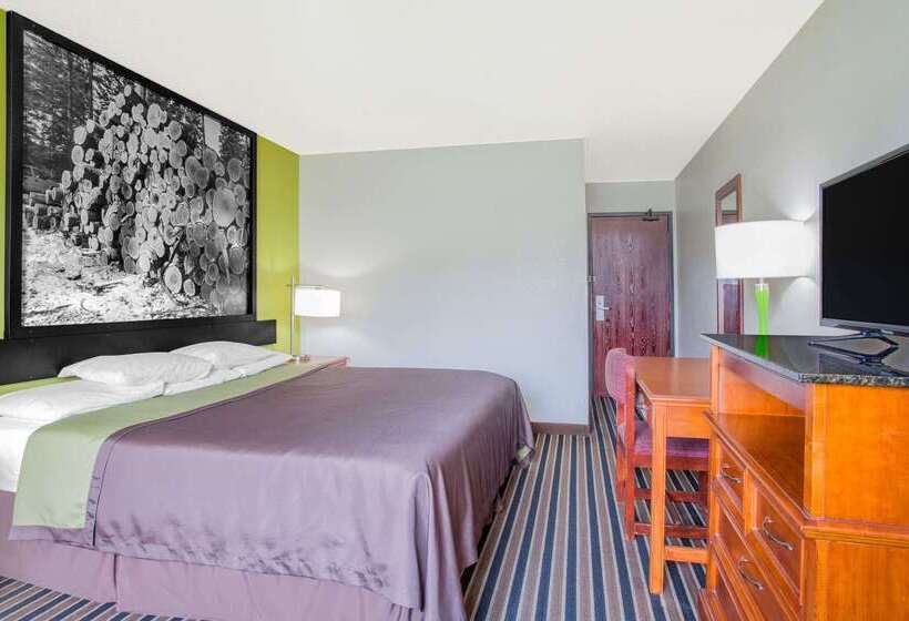 فندق على الطريق Super 8 By Wyndham South Boston Va