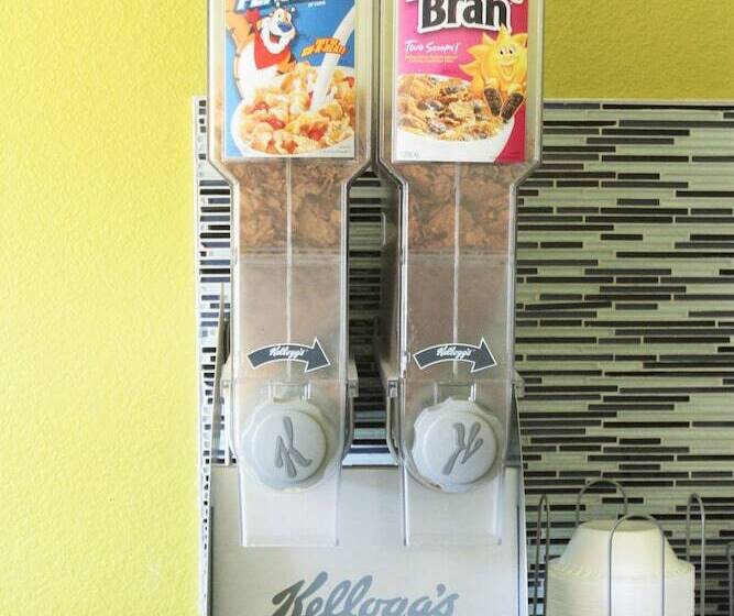 فندق على الطريق Super 8 By Wyndham South Boston Va