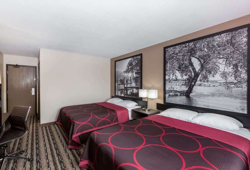 モーテル Super 8 By Wyndham Spirit Lake/okoboji