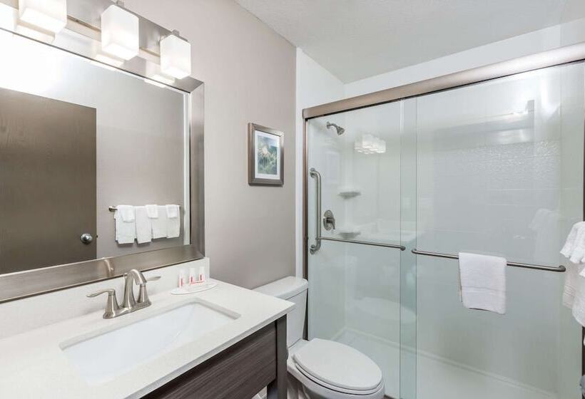 モーテル Super 8 By Wyndham Spirit Lake/okoboji