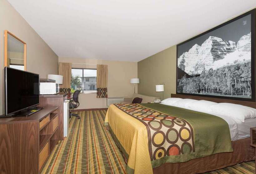 汽车旅馆 Super 8 By Wyndham Sterling Co