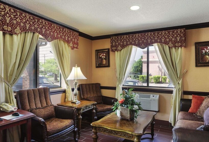 מוטל Super 8 By Wyndham Taylor/detroit Area