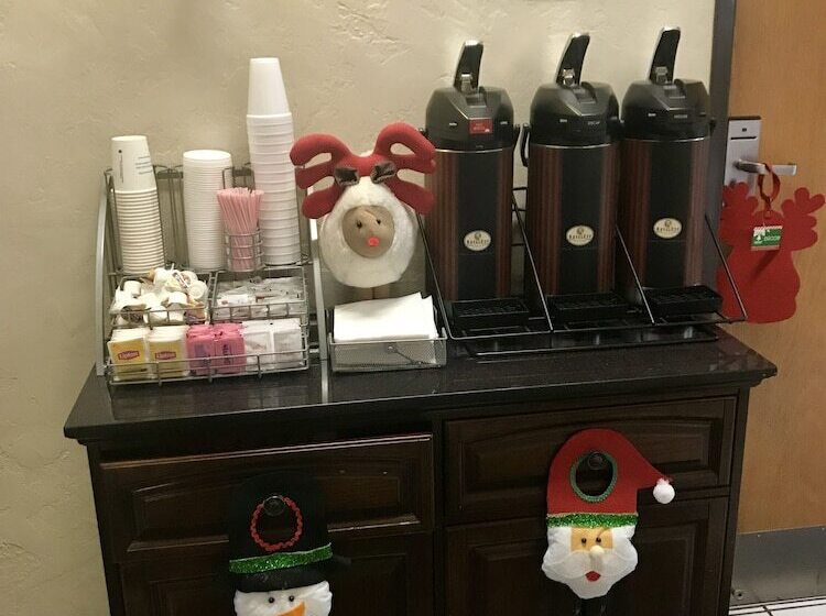 汽车旅馆  Super 8 By Wyndham Union Gap Yakima Area