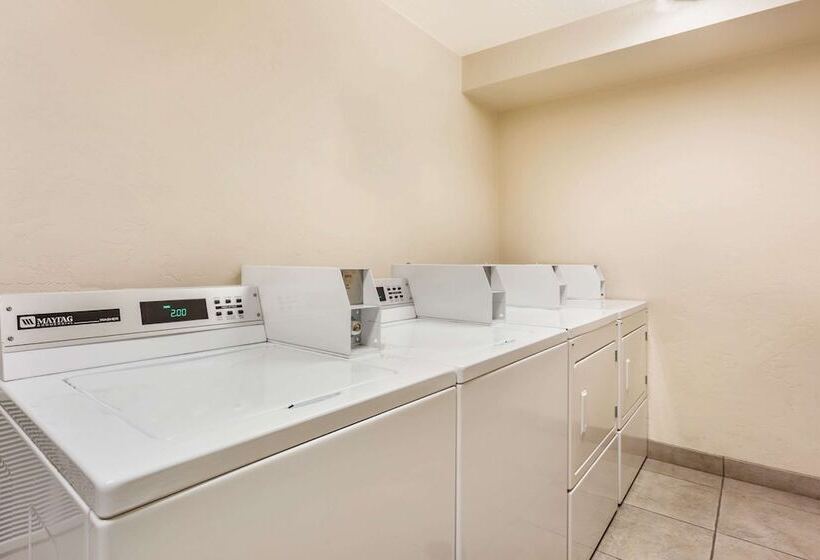 汽车旅馆  Super 8 By Wyndham Union Gap Yakima Area