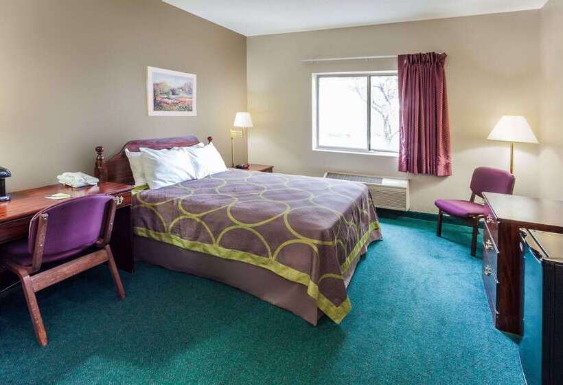 فندق على الطريق Super 8 By Wyndham Valparaiso