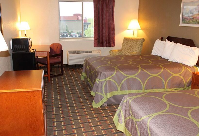 فندق على الطريق Super 8 By Wyndham Valparaiso