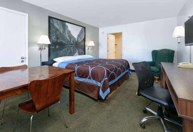 モーテル Super 8 By Wyndham Vernon