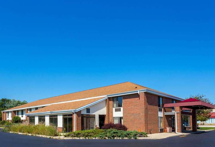 فندق على الطريق Super 8 By Wyndham Watertown Wi