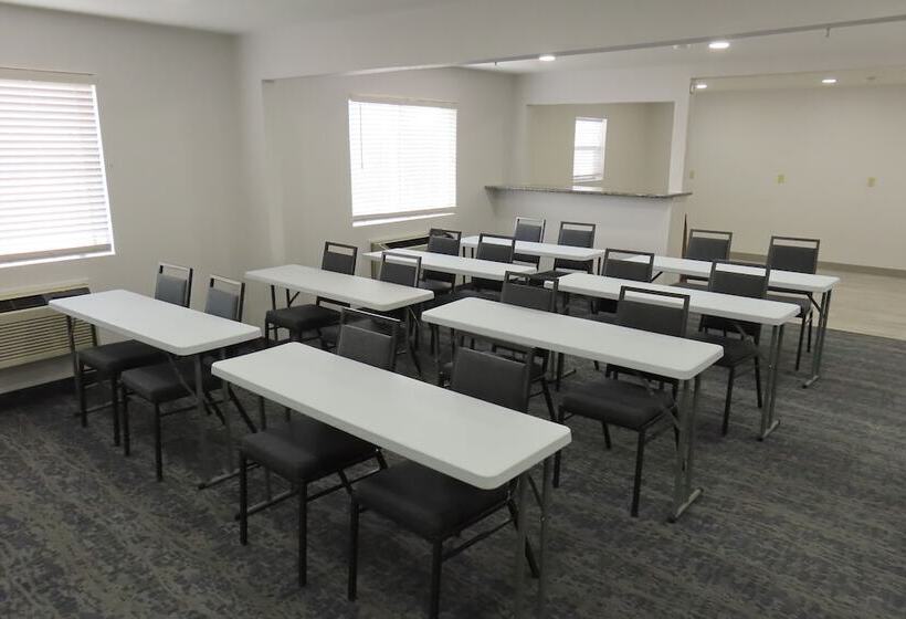 فندق على الطريق Best Western North Side Inn