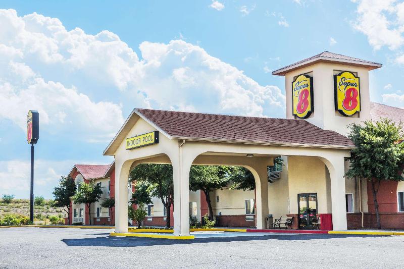 מוטל Super 8 By Wyndham Willcox