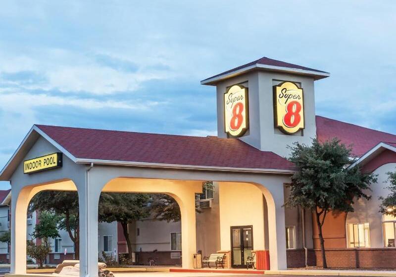 מוטל Super 8 By Wyndham Willcox