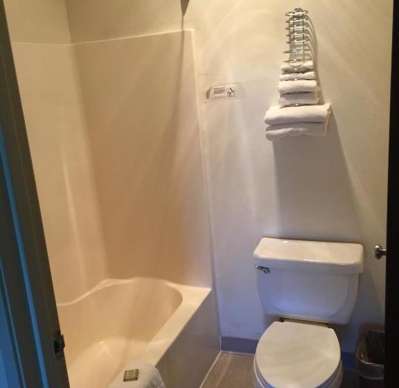 מוטל Super 8 By Wyndham Willcox