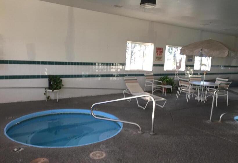 מוטל Super 8 By Wyndham Willcox