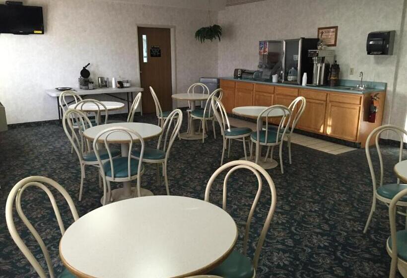 מוטל Super 8 By Wyndham Willcox