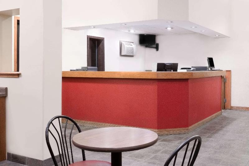 모텔 Super 8 By Wyndham Winona Mn