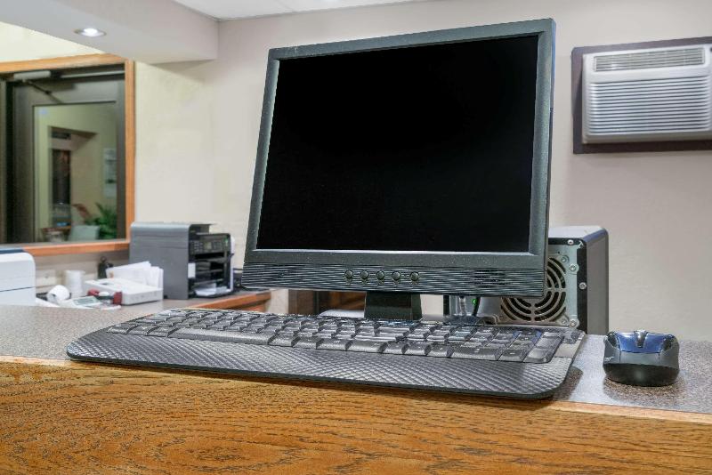 모텔 Super 8 By Wyndham Winona Mn