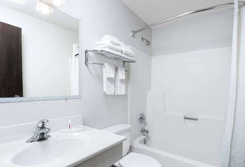 모텔 Super 8 By Wyndham Winona Mn