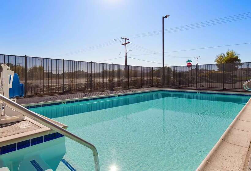 モーテル Surestay Plus Hotel By Best Western Hesperia