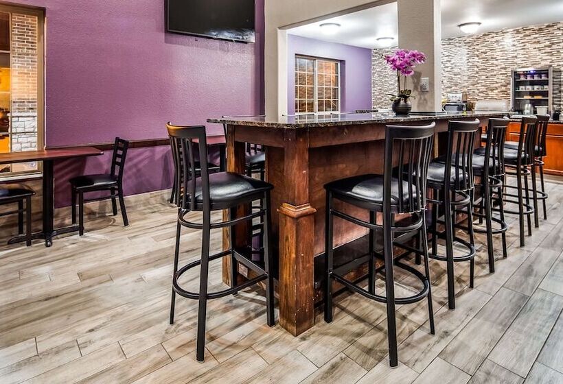 فندق على الطريق Surestay Plus Hotel By Best Western Kearney